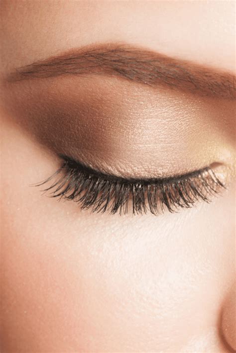 The ULTIMATE Guide To the Longest Eyelashes of Your Life! - I Spy Fabulous
