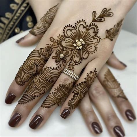 simple designs  mehndi arabic style