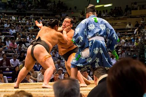 How To Watch Sumo Wrestling in Japan | Earth Trekkers