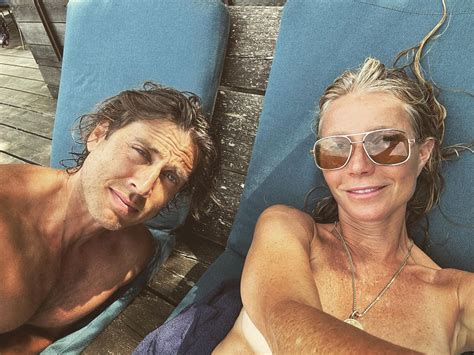 Brad Pitt And Gwyneth Paltrow Vacation Photos