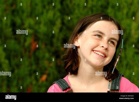 beautiful happy girl smiling Stock Photo - Alamy