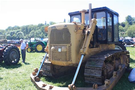 Caterpillar D7 - Tractor & Construction Plant Wiki - The classic ...