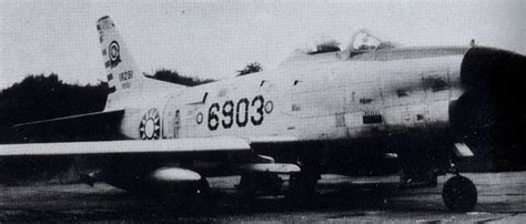 north american   sabredog