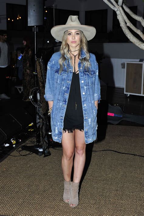 BC Jean – HawtCelebs