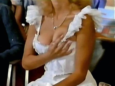 Nackte Judy Landers in Stewardess School