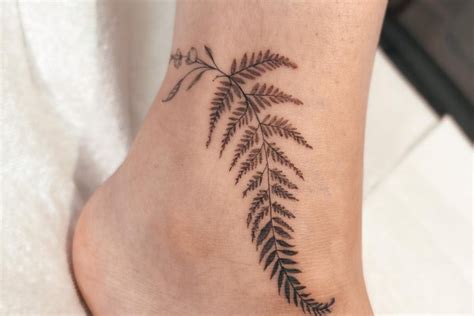 Fern tattoo: its symbolism, styles and design | VeAn Tattoo