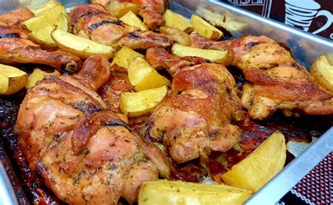 Coxa E Sobrecoxa Assada Com Batata No Forno - COXA E SOBRECOXA ASSADA COM BATATAS E TEMPERO ESPECIAL | No vídeo de ...