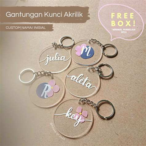 jual gantungan kunci akrilik custom ganci custom nama inisial