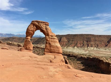 Hiking In Arches National Park In Southern Utah - Deb Runs