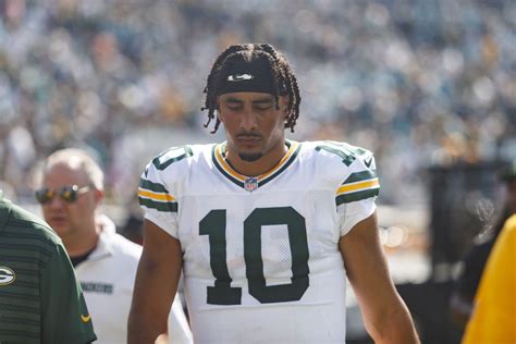Davante Adams Makes Feelings Crystal Clear on Jordan Love’s Year With
