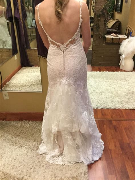 Split layer French bustle | Wedding dress bustle, Wedding dress train