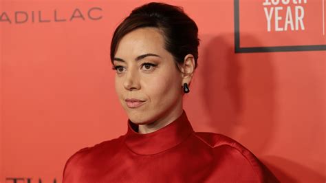The Untold Story Behind Aubrey Plaza's Viral Photo Leak - 2ovlkzu
