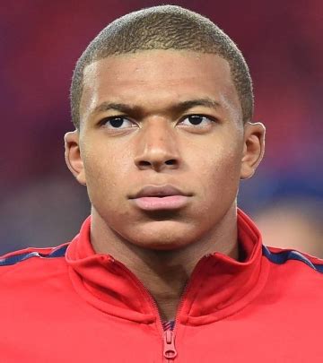 kylian mbappe alter transfergerucht kylian mbappe lottin  monaco