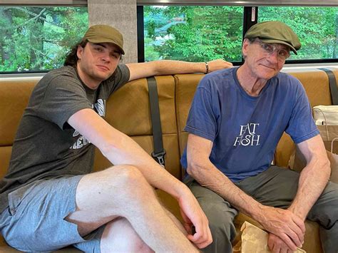 Fans of James Taylor disagree on his best acoustic album 13