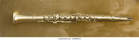 how to play golden on clarinet