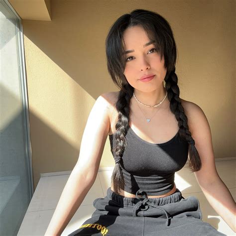 TW Pornstars - RAE. Twitter. just passin by your timeline woooo👋. 1:49