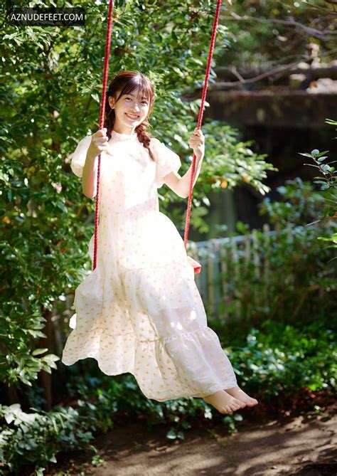 NOZOMI SUZUHARA Feet - AZNudeFeet