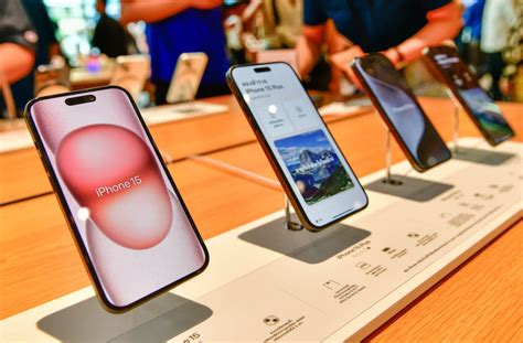 iPhone Giveaway | Win a Free iPhone 15 from Mactrast