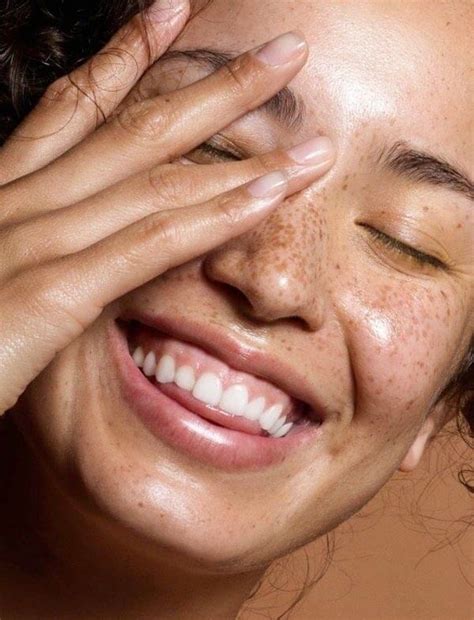 Niacinamide Nedir? Faydaları Nelerdir? | Bridolog