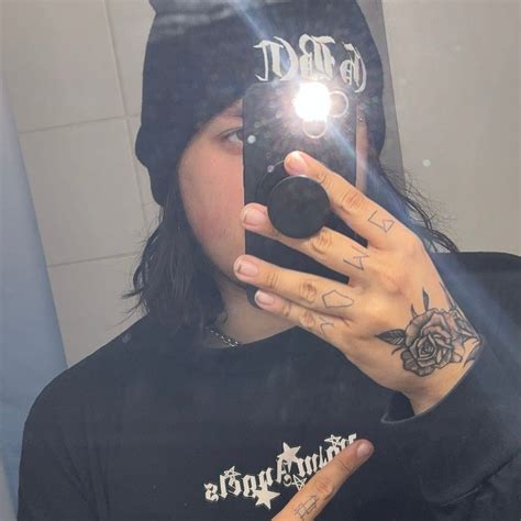 rising uk rapper lil ngl shocks fans  cryptic instagram bio