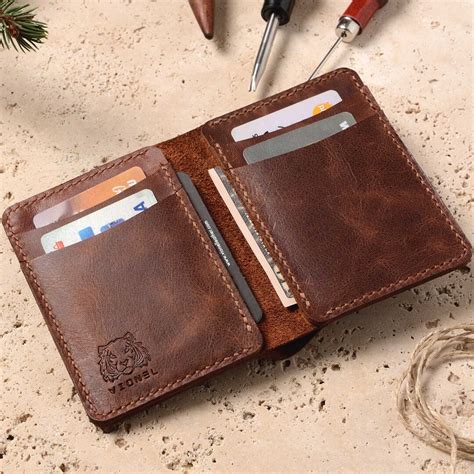 Personalized Leather Bifold Mens Wallet / Handmade Minimalist Custom ...