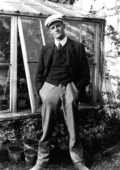 biographies james joyce