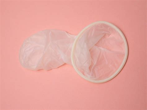 Myths and facts about external condoms | IPPF