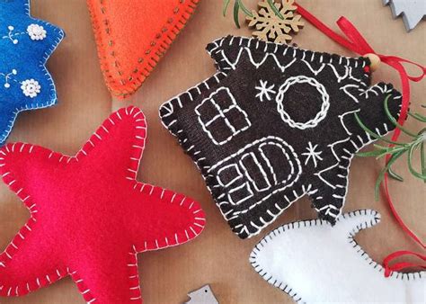 Handmade Christmas decorations. Detailed step-by-step guide and free ...