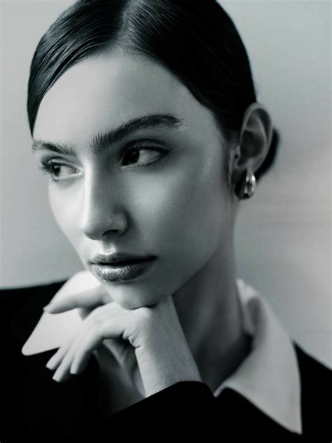 Model: Dominika C | MMG Models