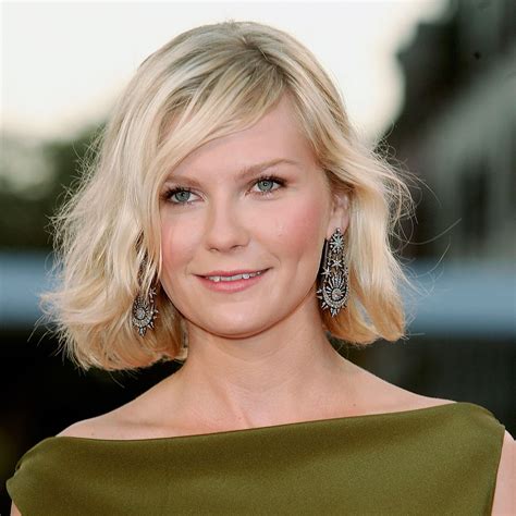 hairstyle for round face women 7