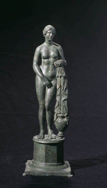 LATE CLASSICAL Statue of type "Aphrodite of Knidos by Praxiteles ...