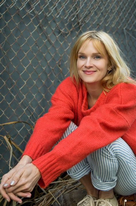 Nicholle tom career updates are exciting fans of the Nanny star 30