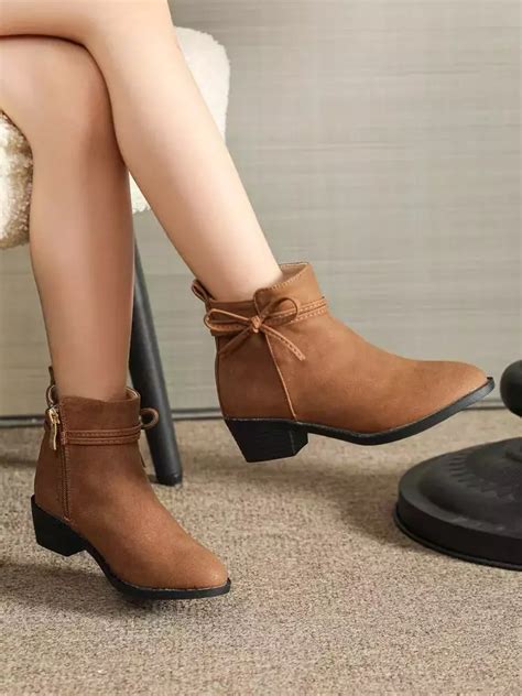 winter shoe trends  elevate  cold weather outfits  style code