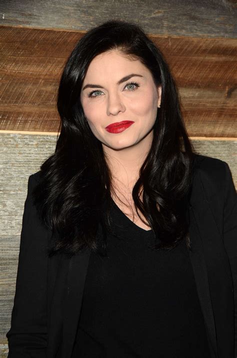 Jodi Lyn OKeefe VH1 Big in With Entertainment Weekly Awards in Los