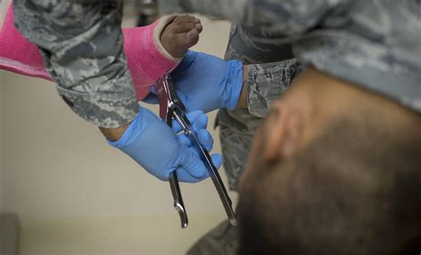 35th Surgical Operations Squadron fixes the injured > Misawa Air Base