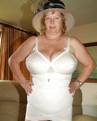 mature  girdles porn pictures xxx  sex images  pictoa