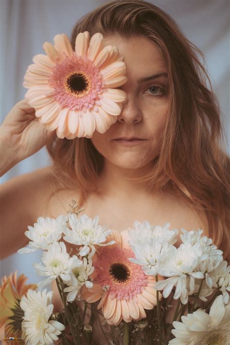 flores  behance