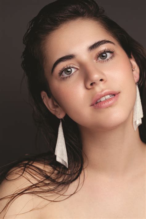 Pin en Less is more with Natasha Dupeyrón y Tessa Ia
