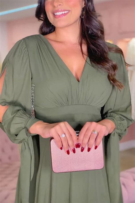 Cor De Esmalte Que Combina Com Vestido Verde Escuro - 7 cores de esmalte que combinam com o teu vestido verde – Artofit
