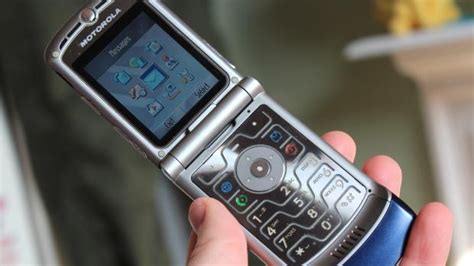 Motorola Releases The RAZR Flip Phone - We're Not Kids Anymore®