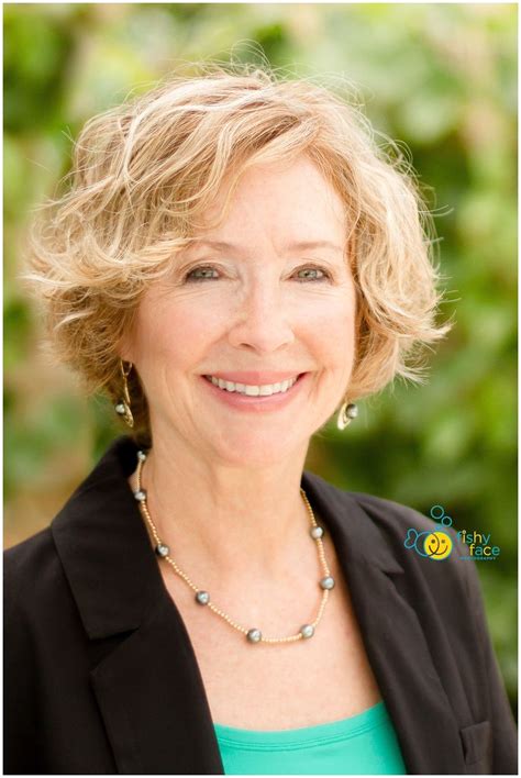 outdoor professional headshots by Fishy Face Photography | Headshots ...