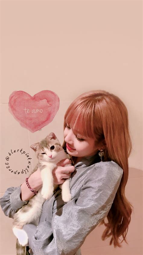 Black Pink Lisa Wallpaper