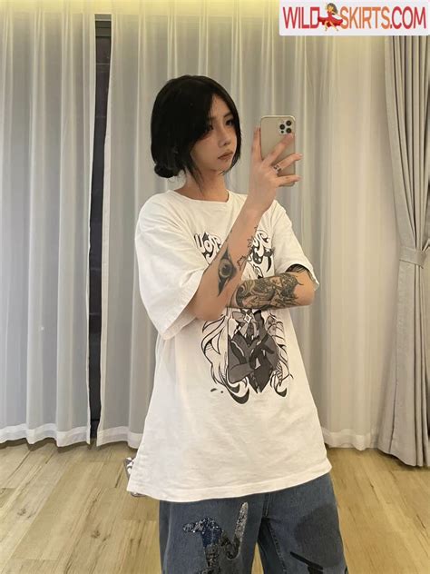 6 hot photos by Izayoirui (known as @izayoi_rui)