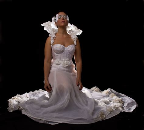 Mikaela Holmes Designs — Lindsey Reit Body Art