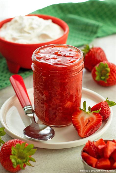 Strawberry Sauce - melissassouthernstylekitchen.com