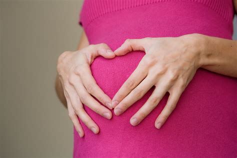 Как быстро избавиться от вздутия живота? Лучшие продукты для борьбы со ...