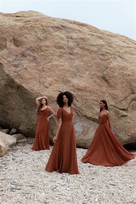 Maid of Honour Duties - What Am I Expected to do? | Nabbd
