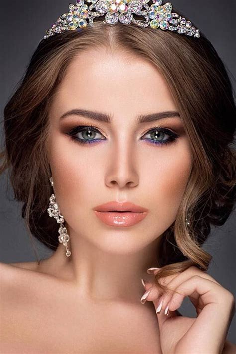 50+ Magnificent Wedding Makeup Looks For Your Big Day