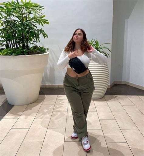 [300+] Ästhetik Für Mädchen-Wallpaper KOSTENLOS | Wallpapers.com