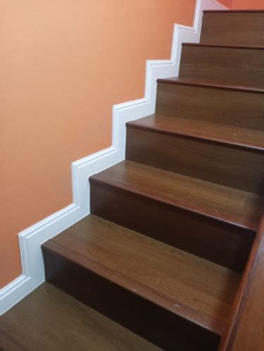 sale pvc baseboard   dunrobin ave